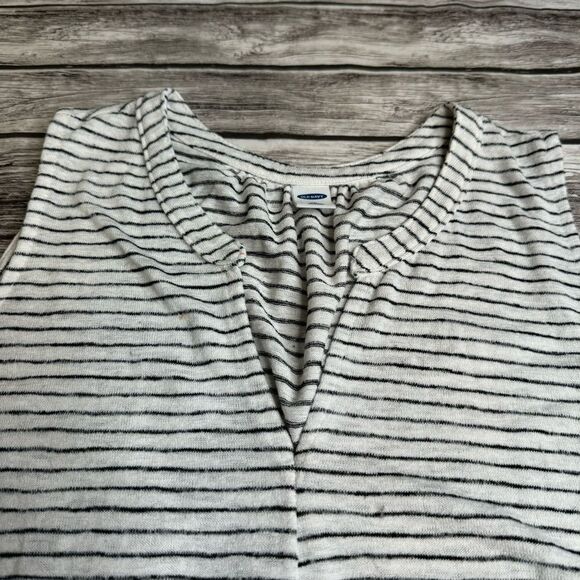 Old Navy Women's Striped Sleeveless Sweater White Black XST XS Extra Small TALL - Picture 5 of 10